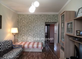 Продажа 2-ком. квартиры, 56 м2, Новосибирск, улица Урманова, 13, улица Урманова
