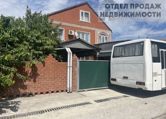 Продаю дом, 204 м2, Крымск, Крутая улица