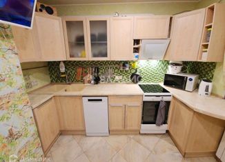 Продается трехкомнатная квартира, 72.8 м2, Москва, Пролетарский проспект, 17к1, метро Кантемировская