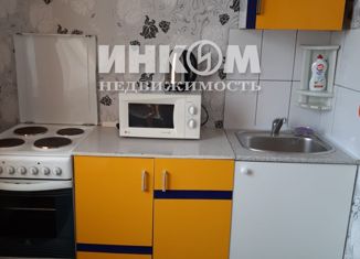Сдача в аренду однокомнатной квартиры, 40 м2, Москва, Митинская улица, 26, район Митино