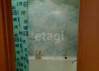 Продаю 3-комнатную квартиру, 61.4 м2, поселок Осиновая Гряда, поселок Осиновая Гряда, 12