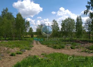 Продаю участок, 13.25 сот., деревня Уварово, коттеджный посёлок Уваровский Уезд, 82