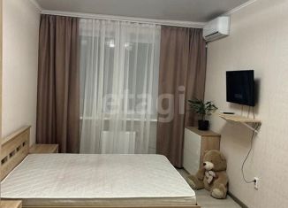 Продаю однокомнатную квартиру, 33 м2, Ставрополь, проспект Кулакова, 65, микрорайон № 18