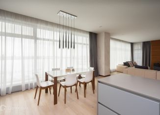 Продается трехкомнатная квартира, 148.8 м2, Казань, Меридианная улица, 2, Ново-Савиновский район