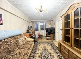 3-комнатная квартира на продажу, 49.6 м2, Тюменская область, 8-й микрорайон, 14