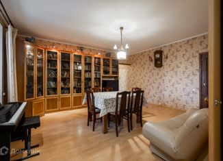 Продажа 4-ком. квартиры, 121.8 м2, Санкт-Петербург, аллея Поликарпова, 2, муниципальный округ Комендантский Аэродром