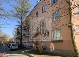 Продаю комнату, 77.9 м2, посёлок Стрельна, Кропоткинская улица, 2А