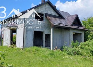 Продаю дом, 240 м2, село Гизель, улица Генерала Бароева, 133