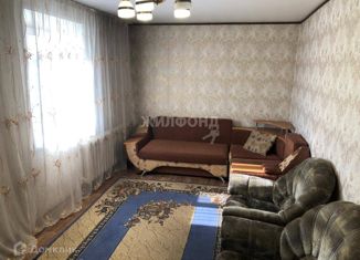 Продам 3-ком. квартиру, 63.7 м2, Хакасия, улица Волкова, 8