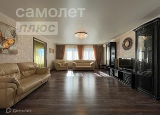 Продам четырехкомнатную квартиру, 163 м2, Астрахань, Ленинский район, улица Савушкина, 4к1