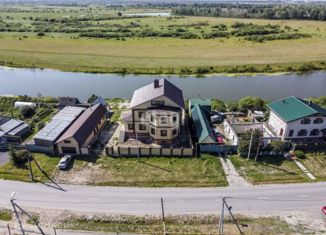 Продаю дом, 360 м2, деревня Тураева, улица Аширбекова