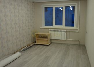 Продается трехкомнатная квартира, 58 м2, Дегтярск, улица Уральских Танкистов, 16