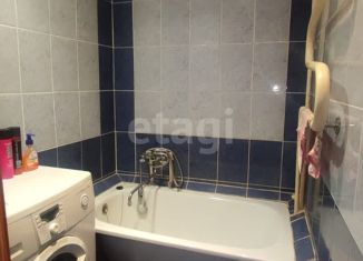 Продам двухкомнатную квартиру, 44.4 м2, Златоуст, проспект 30-летия Победы, 10