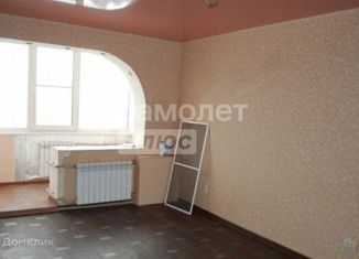 Продается 2-ком. квартира, 49 м2, Киров, Солнечная улица, 31