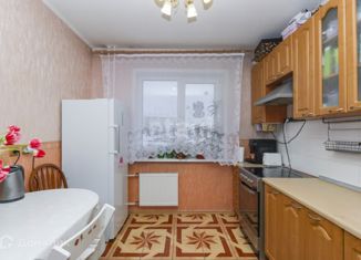 Продается трехкомнатная квартира, 67.8 м2, Омск, улица Крупской, 23, Кировский округ