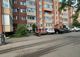 Продам 2-комнатную квартиру, 58 м2, Черногорск, улица Генерала Тихонова, 15