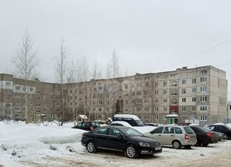 Продается 2-комнатная квартира, 51 м2, Выкса, улица Челюскина, 50