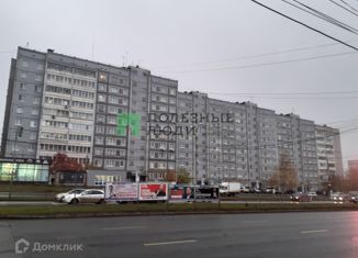 Продается двухкомнатная квартира, 50.4 м2, Ижевск, улица Ленина, 114, Ипподромный район