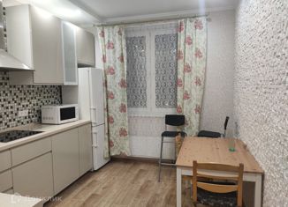 1-комнатная квартира в аренду, 40 м2, Москва, улица Михайлова, 31А, ЖК Михайлова 31