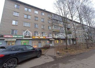 Продам 2-комнатную квартиру, 45 м2, Ярославль, улица Городской Вал, 16, Кировский район