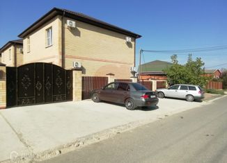 Продам 2-ком. квартиру, 72 м2, село Супсех, улица Толстого, 40