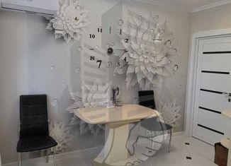 Продаю 2-ком. квартиру, 71 м2, Краснодар, Табачная улица, 1/1к2, Табачная улица