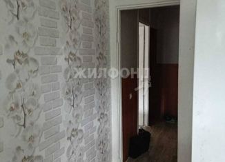 Продам двухкомнатную квартиру, 46 м2, Новосибирск, Планировочная улица, 8, метро Студенческая