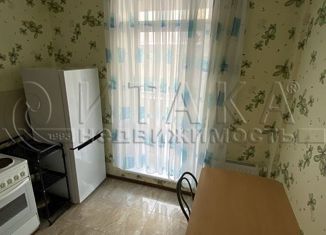 Сдается в аренду 1-ком. квартира, 39 м2, Санкт-Петербург, улица Верности, 17, метро Академическая