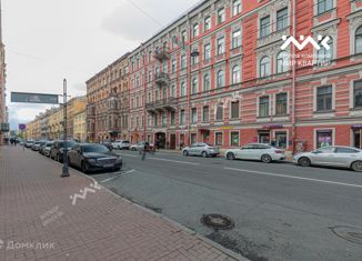 Продам 2-комнатную квартиру, 47.1 м2, Санкт-Петербург, Манежный переулок, 15-17, Манежный переулок