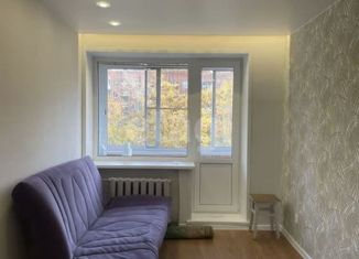 Продаю 1-ком. квартиру, 27 м2, Ижевск, улица Ворошилова, 4, жилой район Автопроизводство