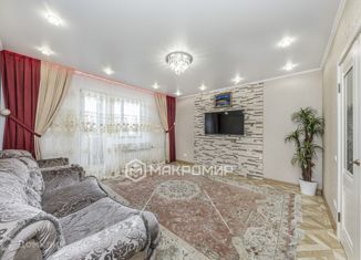 Продам 2-комнатную квартиру, 55.6 м2, Челябинская область, Кыштымская улица, 10А
