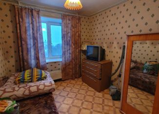Продается 2-комнатная квартира, 43.9 м2, Краснокамск, улица Комарова, 1