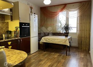 Продается двухкомнатная квартира, 60 м2, Санкт-Петербург, метро Девяткино