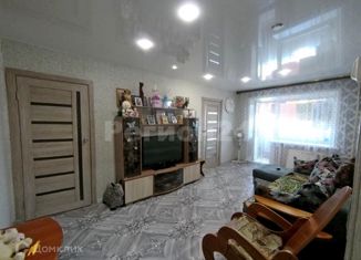 Продаю 3-ком. квартиру, 55 м2, Заозёрный, улица Карла Маркса, 16