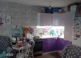 Продам 1-комнатную квартиру, 32.6 м2, поселок городского типа Емельяново, Новая улица, 21Б