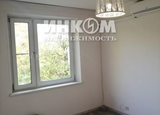 Продаю 2-комнатную квартиру, 46 м2, Москва, Сумская улица, 6к1, метро Южная