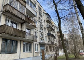 Продается 1-ком. квартира, 31 м2, Санкт-Петербург, улица Вавиловых, 5к4, улица Вавиловых