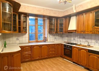 Продам дом, 238.1 м2, Дмитров, улица Минина, 55