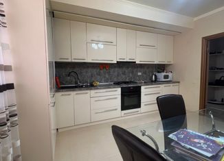 Продаю трехкомнатную квартиру, 115.2 м2, Ставрополь, улица Достоевского, 75, ЖК Панорама