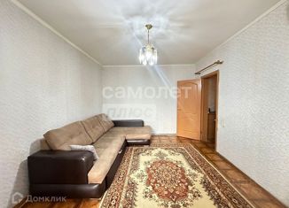 Продам 2-комнатную квартиру, 49 м2, Оренбург, улица Джангильдина, 20