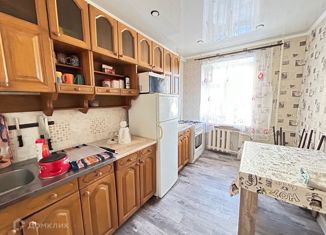 Продажа 3-комнатной квартиры, 63.5 м2, Оренбургская область, 16-я линия, 12