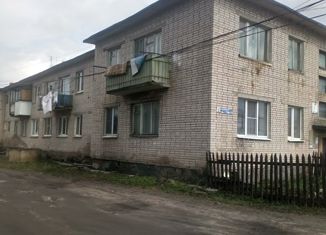 Продажа 1-комнатной квартиры, 34 м2, поселок Батецкий, Первомайская улица, 5