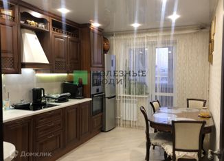 Продаю 3-комнатную квартиру, 82.9 м2, Киров, Социалистическая улица, 7