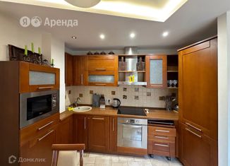 Аренда трехкомнатной квартиры, 65 м2, Москва, Севастопольский проспект, 51к4, район Котловка