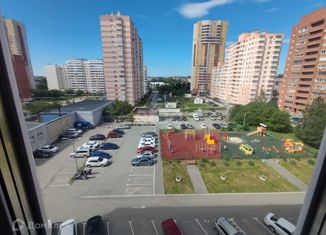 Продам 3-ком. квартиру, 57.4 м2, Екатеринбург, метро Уралмаш, Боровая улица, 23