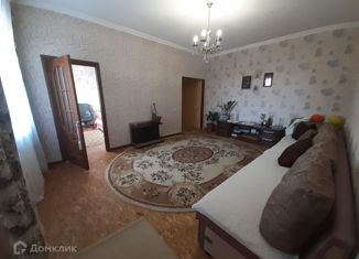 Четырехкомнатная квартира на продажу, 106 м2, Краснодарский край, улица Анджиевского, 46