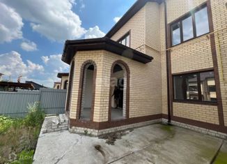 Продается дом, 400 м2, деревня Новоподклетное, улица Маршала Вершинина