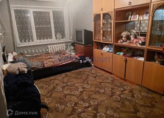 Продам 1-ком. квартиру, 30 м2, Волгоград, Ростовская улица, 15, район Дар-Гора