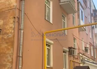 Продам 3-ком. квартиру, 75 м2, Нижний Новгород, улица Нестерова, 3, улица Нестерова
