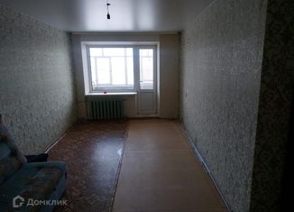 Продам трехкомнатную квартиру, 59 м2, поселок городского типа Горноуральский, посёлок городского типа Горноуральский, 25